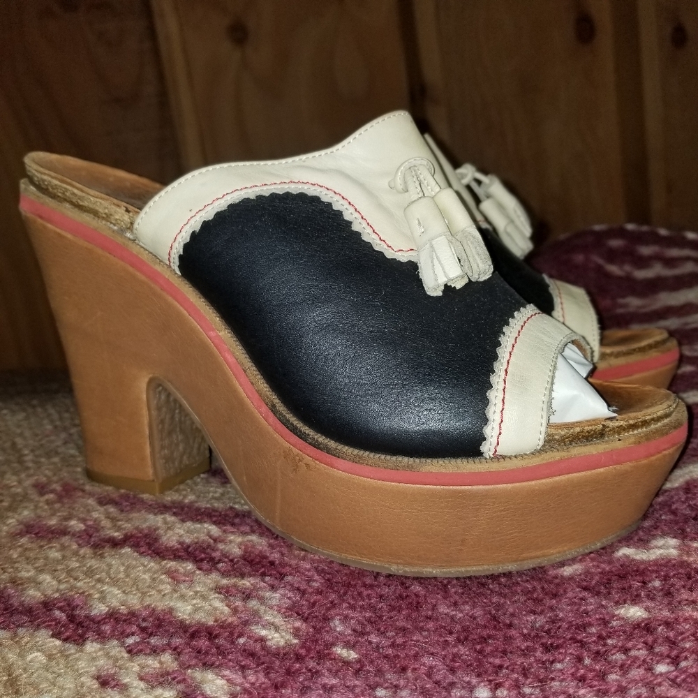 Rare 1950s Wooden Block Platform Heels Hushpuppy sz 10